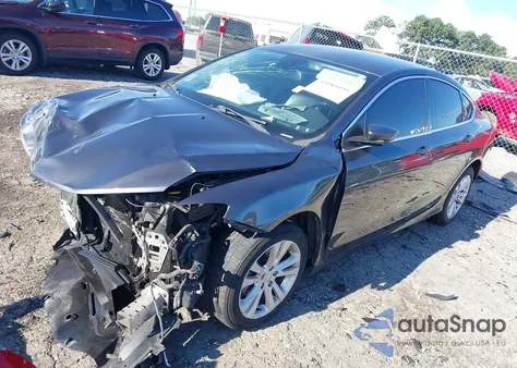 2017 Chrysler 200 Limited Platinum z USA, uszkodzony, nr VIN 1C3CCCAB1HN503948